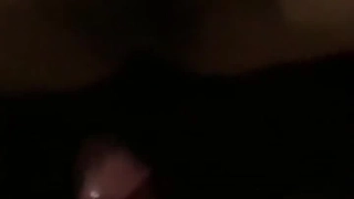 肤白貌美有纹身的小骚货跟大哥激情啪啪，全程露脸风骚上位，骚穴特写边草边自己揉骚奶子，表情好骚淫语互动